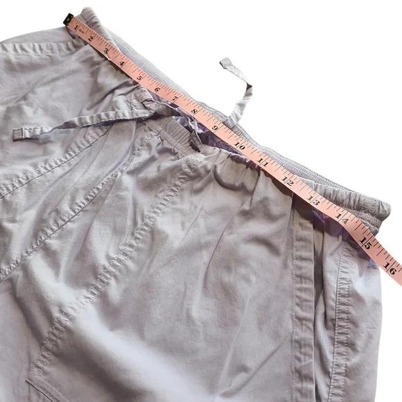 Lululemon Garudasana Woven Shorts Lavender Drawstring Pockets M/L - Picture 7 of 11